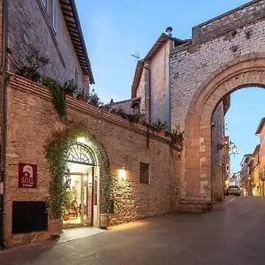 Hotel Sole, Asís
