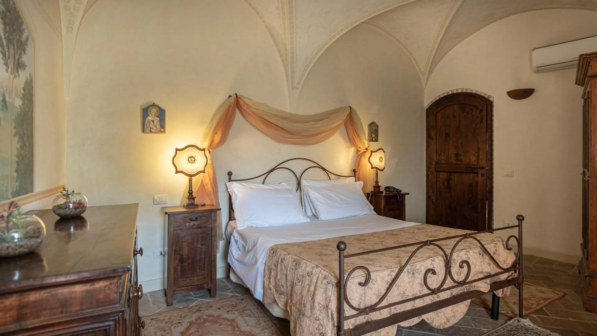 Aparthotel Residenza D'Epoca San Crispino Asyż 4*,