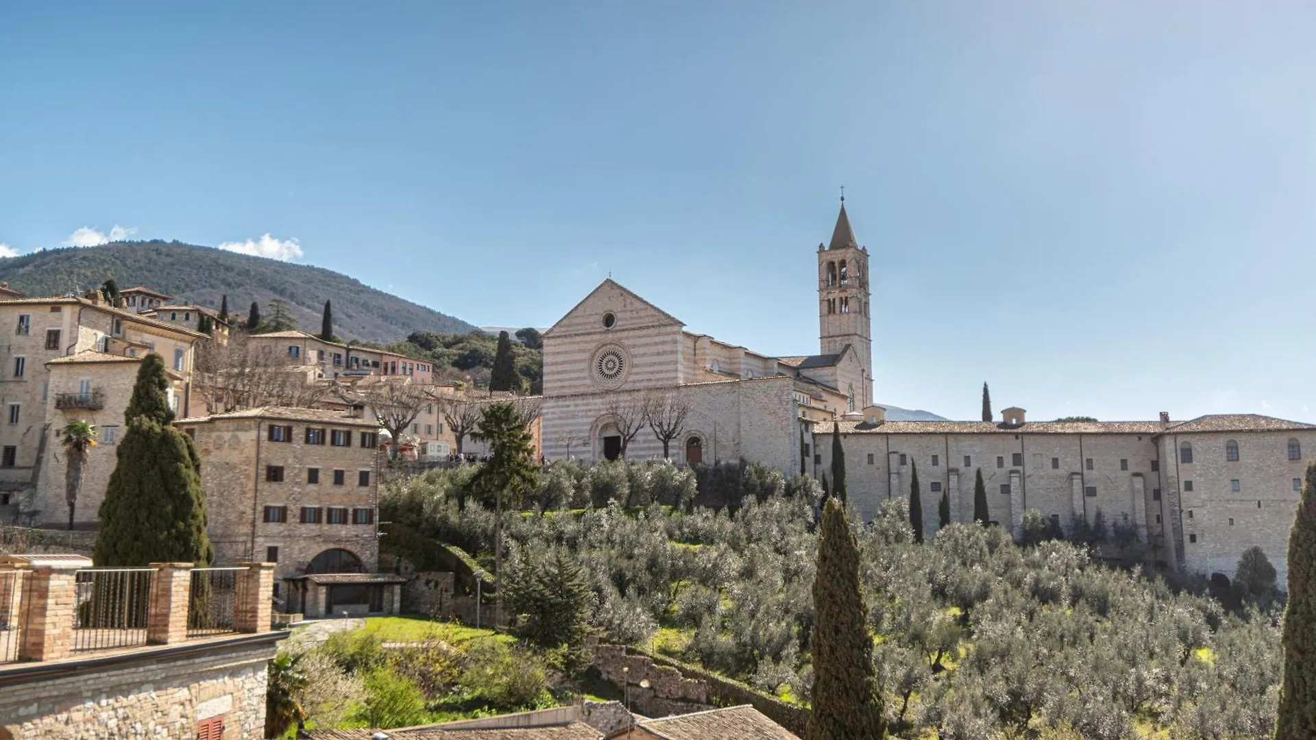 Residenza D'Epoca San Crispino Aparthotel Assisi 4*,